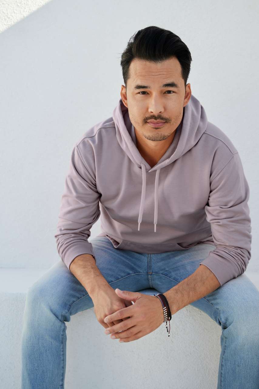 Bedruckter Hoodie mit Vordertasche Marke Gildan